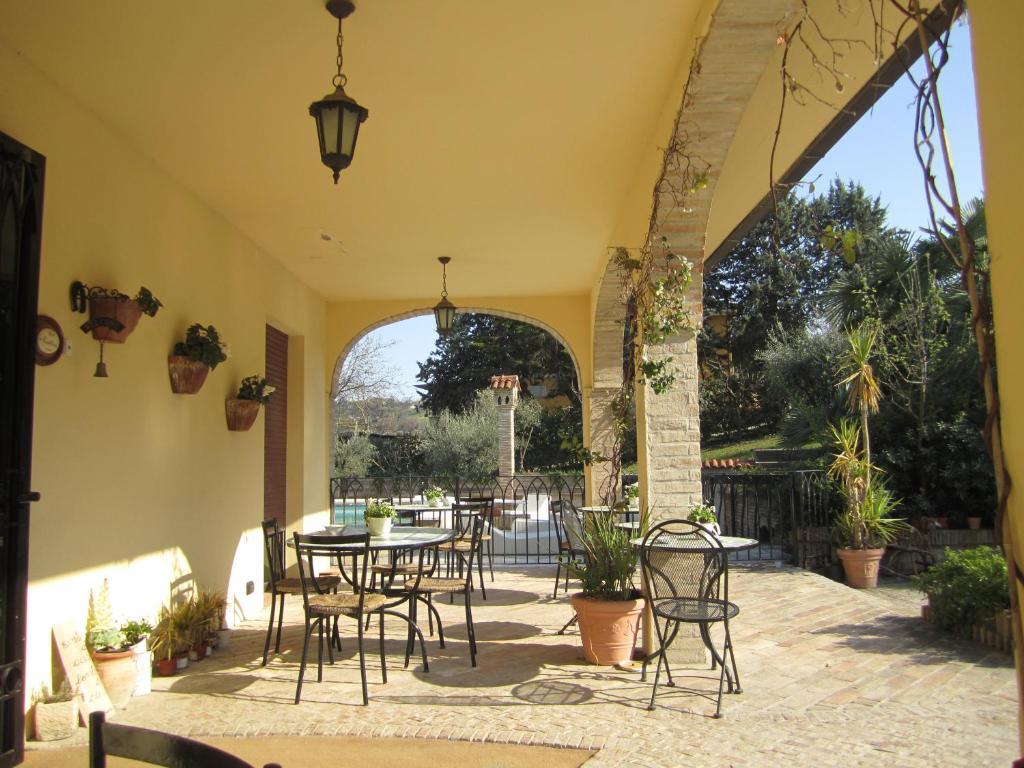 Hotel Villa Castellani Mogliano Exterior photo